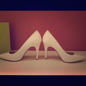 Brand New White Gianni Bini Heels